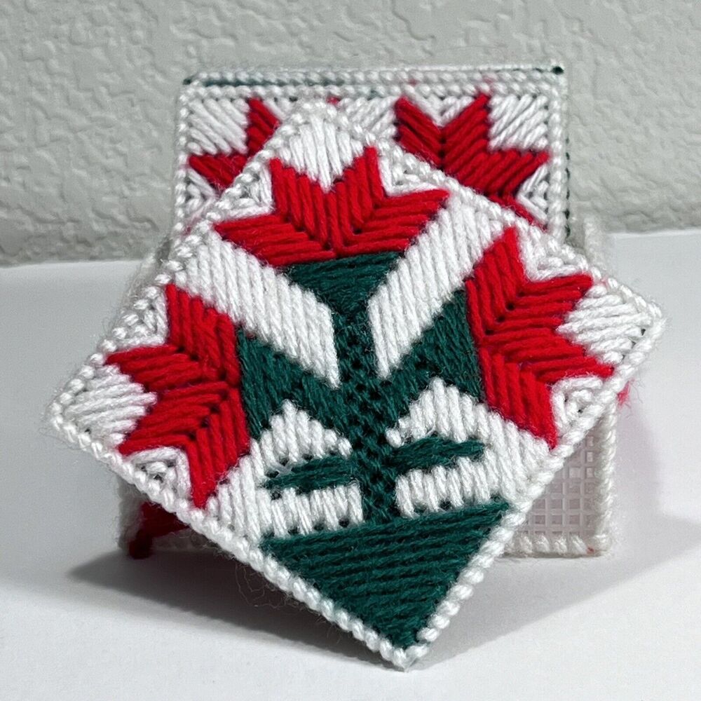 Vintage Set of 5 Handmade Plastic Canvas Needlepoint Christmas Coasters w/Basket